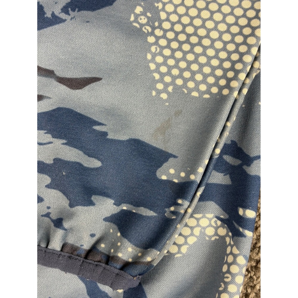 Huk Men Blue Digital Camo Performance Hoodie Pullover Fishing Sweatshirt Medium - Picture 8 of 8